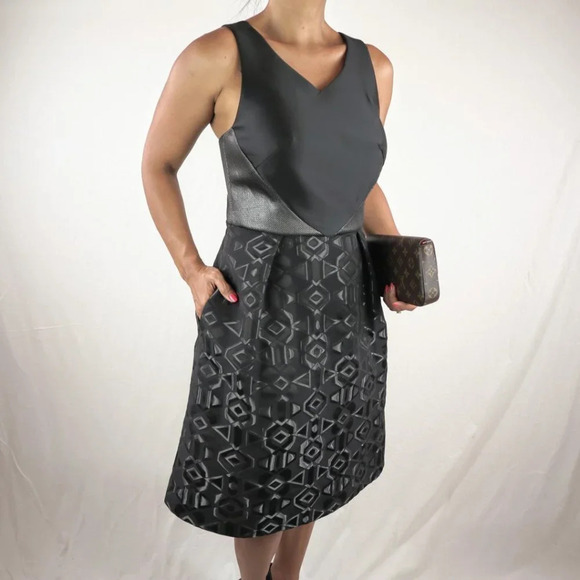 NWT Theia Black Printed A-Line Cocktail Dress $650 - Picture 8 of 8